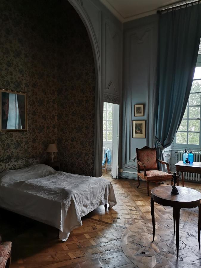 Chateau De Chasseneuil Sur Bonnieure Exteriör bild